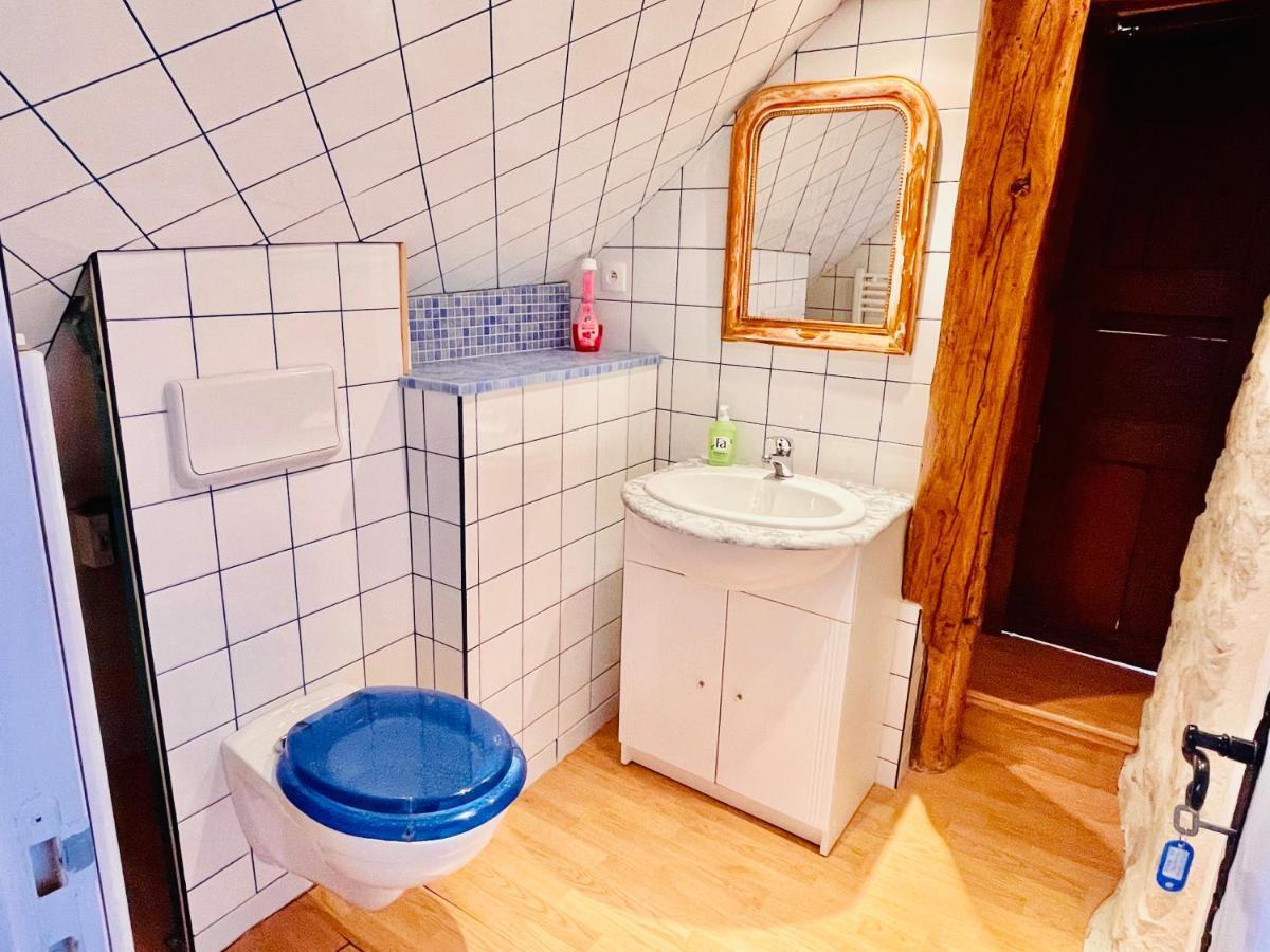 Manoir Saint-Pierre Bed & Breakfast Villersexel Exterior foto