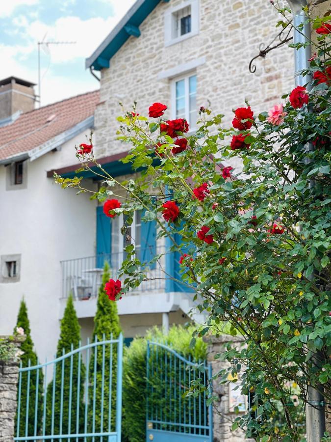 Manoir Saint-Pierre Bed & Breakfast Villersexel Exterior foto